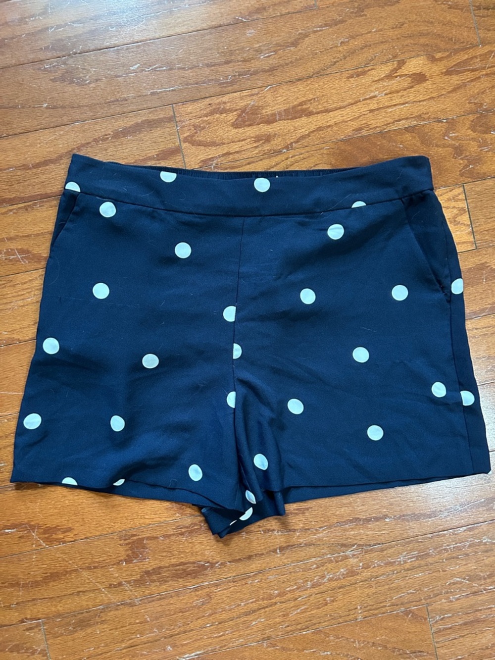 Loft Navy Shorts - Picture 3 of 5